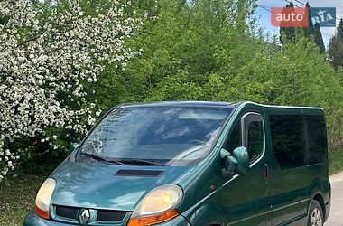 Мінівен Renault Trafic 2005 в Шумську