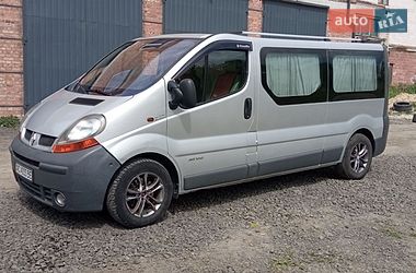 Мінівен Renault Trafic 2003 в Луцьку