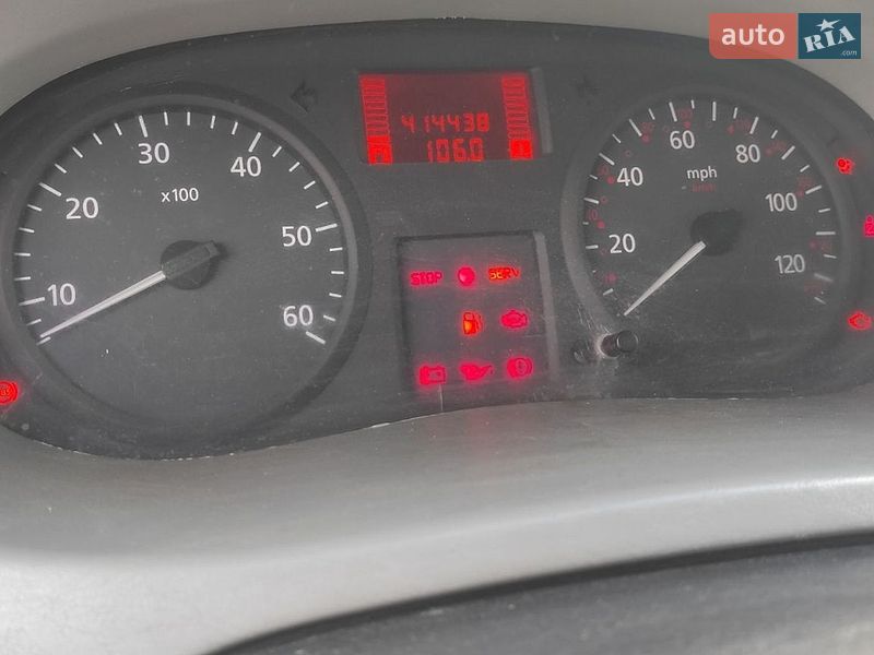 Грузовой фургон Renault Trafic 2007 в Тернополе