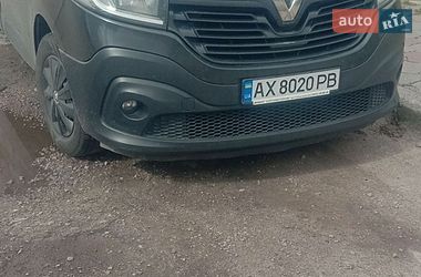 Вантажний фургон Renault Trafic 2017 в Пересічне