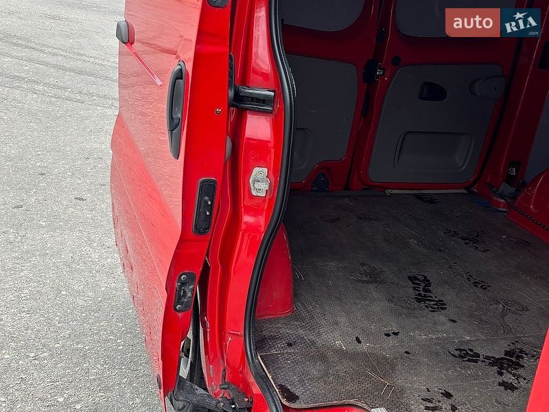 Вантажний фургон Renault Trafic 2014 в Харкові