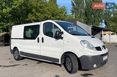 Вантажопасажирський фургон Renault Trafic 2012 в Вінниці