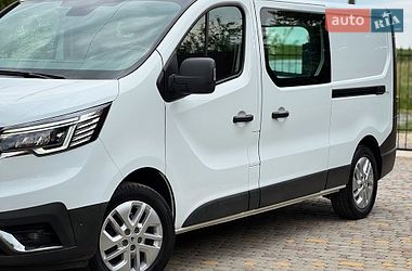 Вантажний фургон Renault Trafic 2023 в Дрогобичі