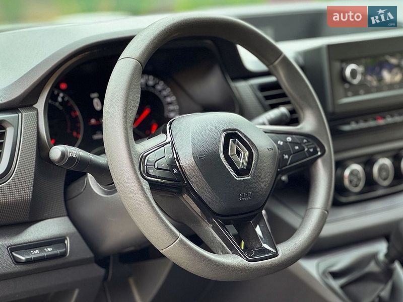 Вантажний фургон Renault Trafic 2023 в Дрогобичі
