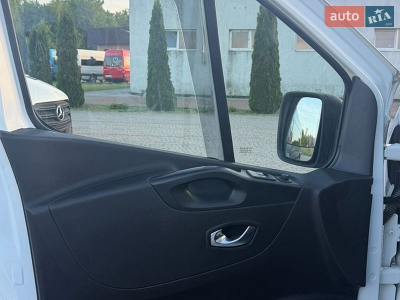 Вантажний фургон Renault Trafic 2021 в Старокостянтинові