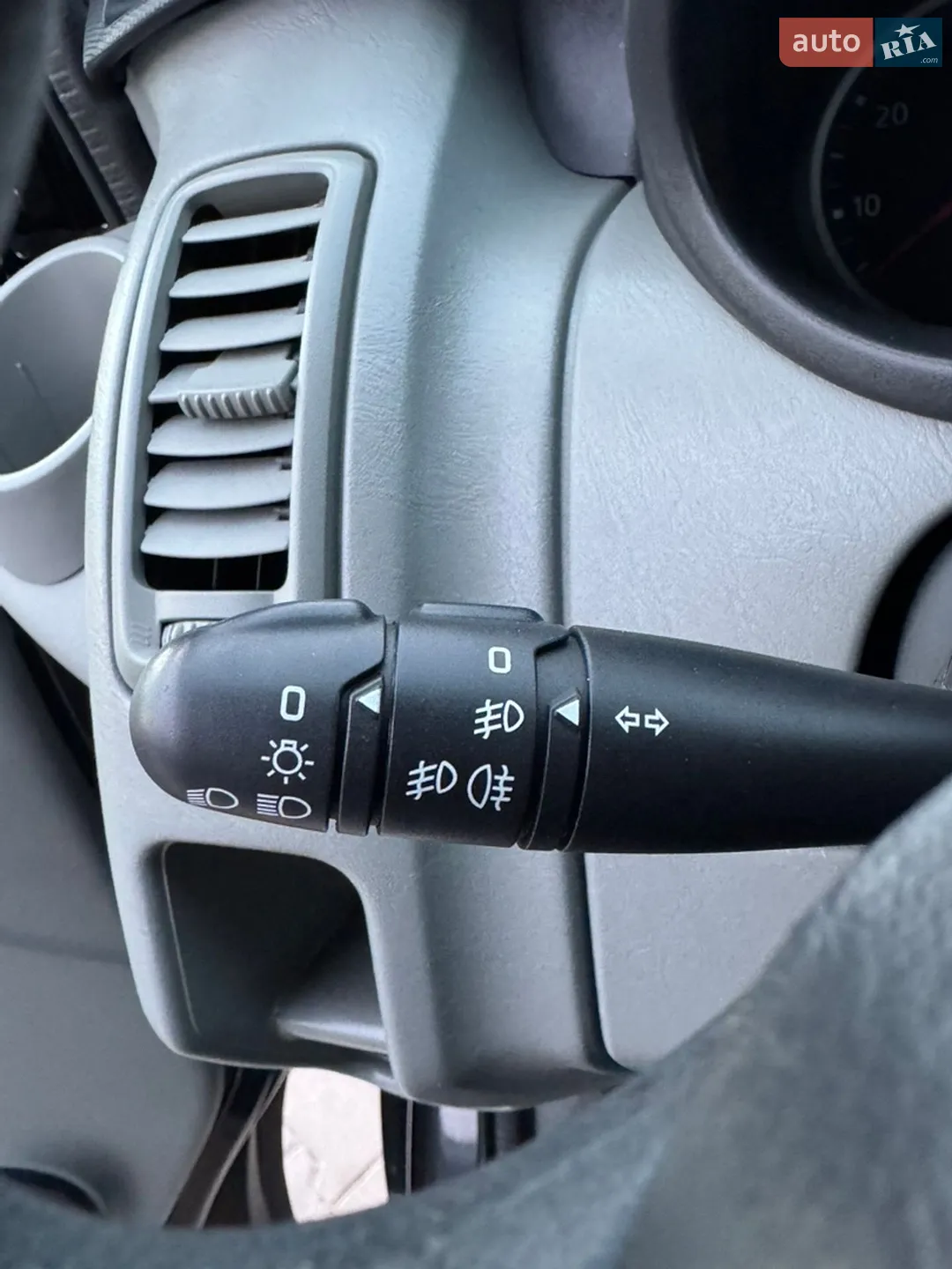 2012 Renault Trafic - мініатюра 46