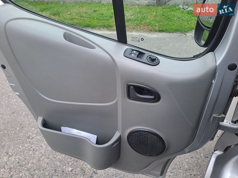 Грузовой фургон Renault Trafic 2014 в Решетиловке