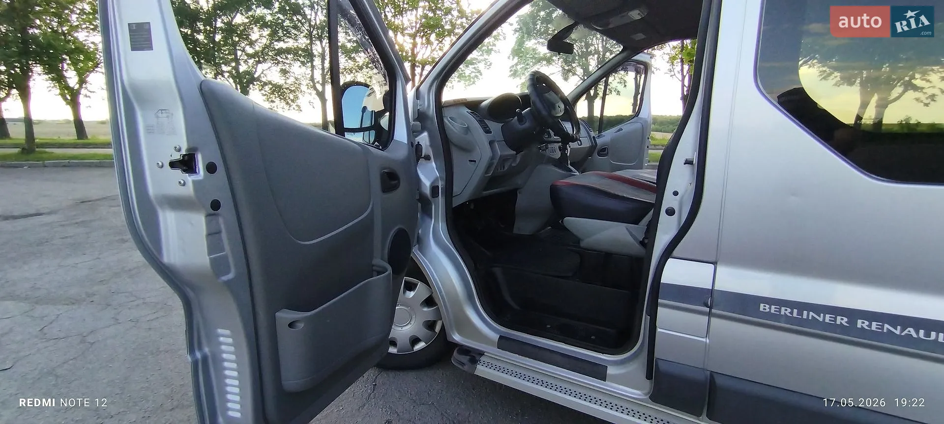 2014 Renault Trafic - мініатюра 16