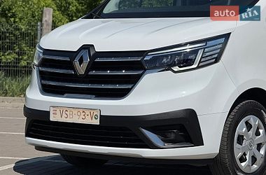 Вантажний фургон Renault Trafic 2022 в Дубні