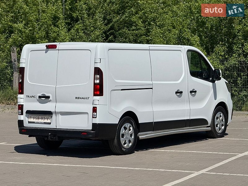 Вантажний фургон Renault Trafic 2022 в Дубні