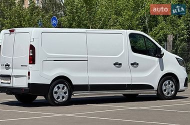 Вантажний фургон Renault Trafic 2022 в Дубні