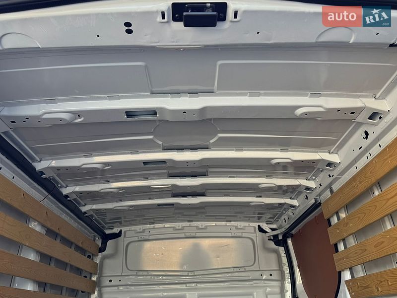 Вантажний фургон Renault Trafic 2022 в Дубні