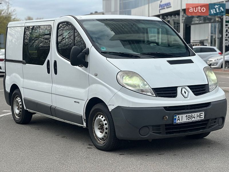 Грузовой фургон Renault Trafic 2014 в Киеве
