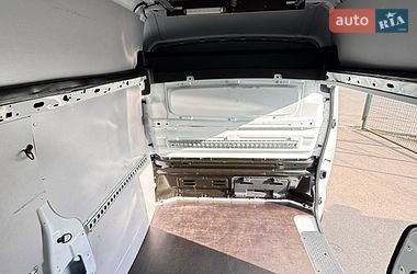 Вантажний фургон Renault Trafic 2021 в Києві