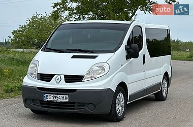 Минивэн Renault Trafic 2009 в Новом Буге
