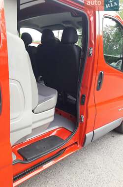 Вантажопасажирський фургон Renault Trafic 2012 в Смілі