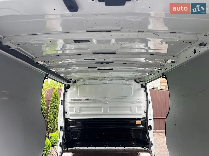 Renault Trafic 2018 VIN VF1FL000561283207 фото оголошення 15 з 68