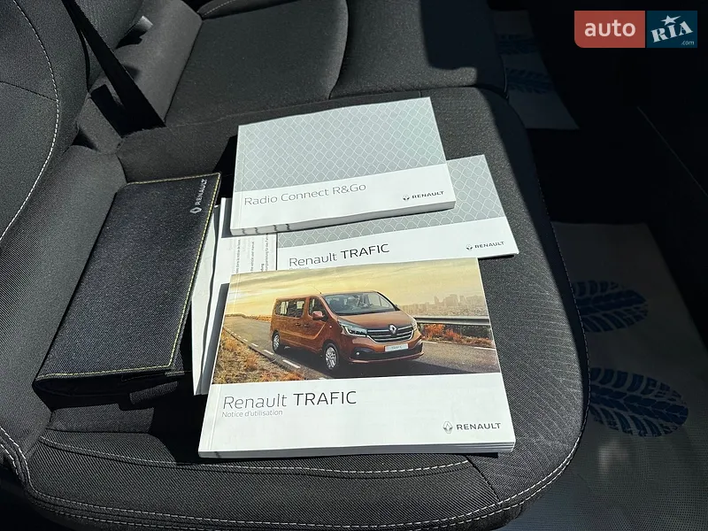 Вантажний фургон Renault Trafic 2021 в Одесі документ