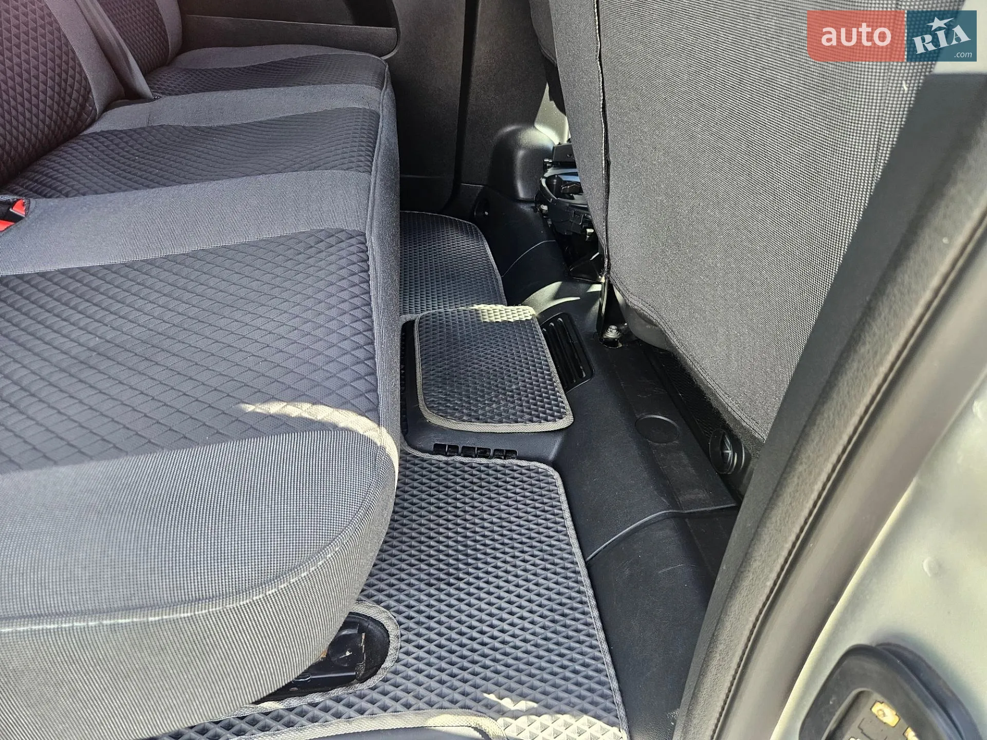 2015 Renault Trafic - мініатюра 14