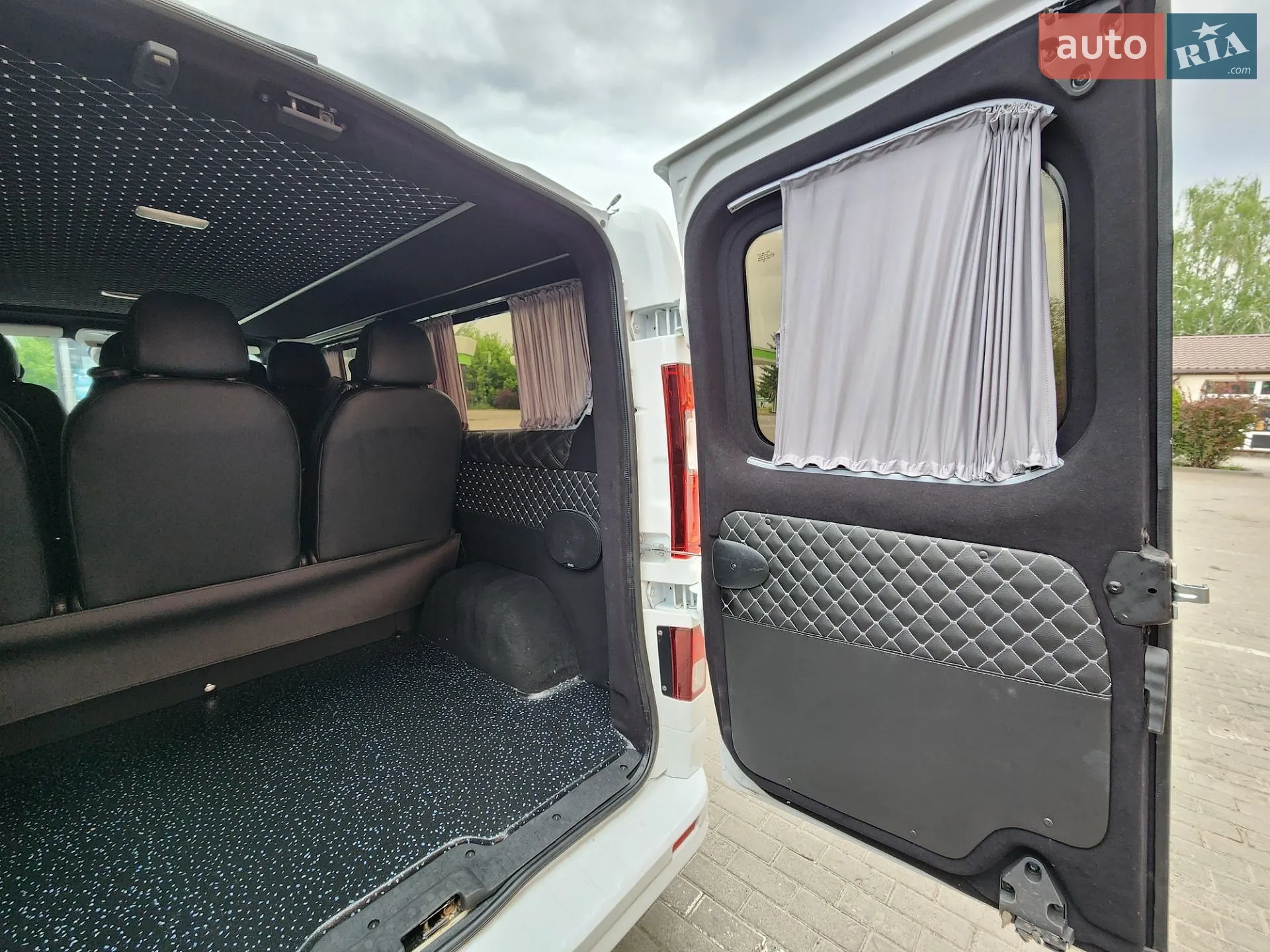 2020 Renault Trafic - мініатюра 16
