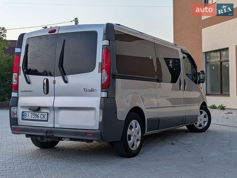 Минивэн Renault Trafic 2008 в Ивано-Франковске фото 4 Минивэн Renault Trafic 2008 в Ивано-Франковске