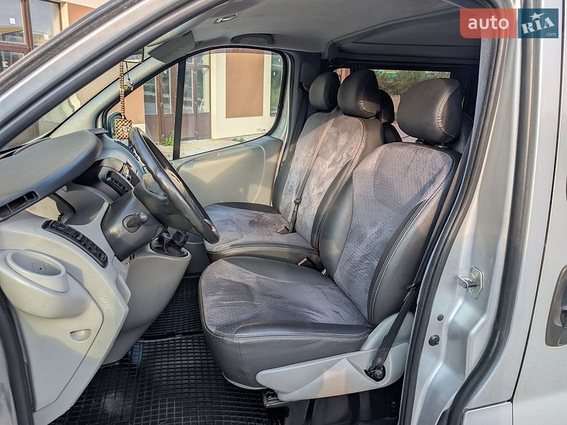 Минивэн Renault Trafic 2008 в Ивано-Франковске фото 34 Минивэн Renault Trafic 2008 в Ивано-Франковске