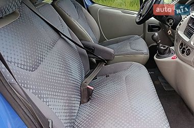 Мінівен Renault Trafic 2006 в Смілі