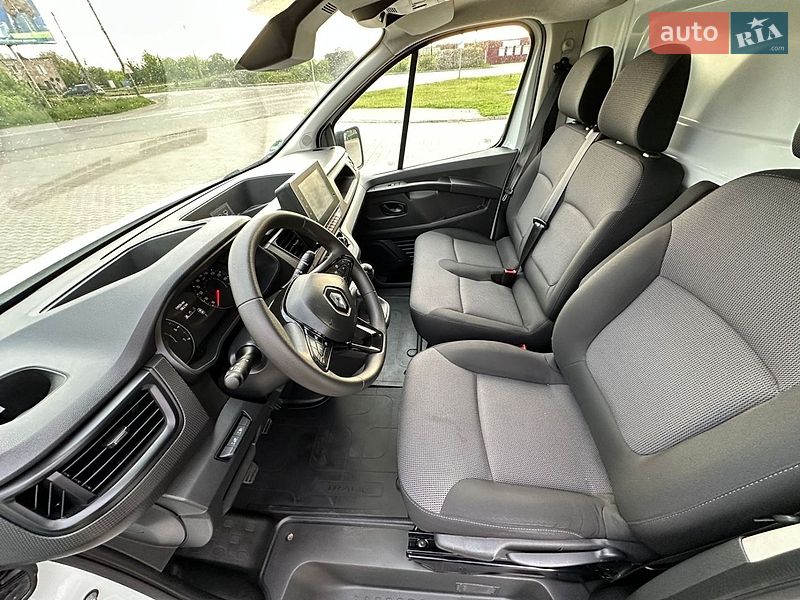 Грузовой фургон Renault Trafic 2022 в Киеве