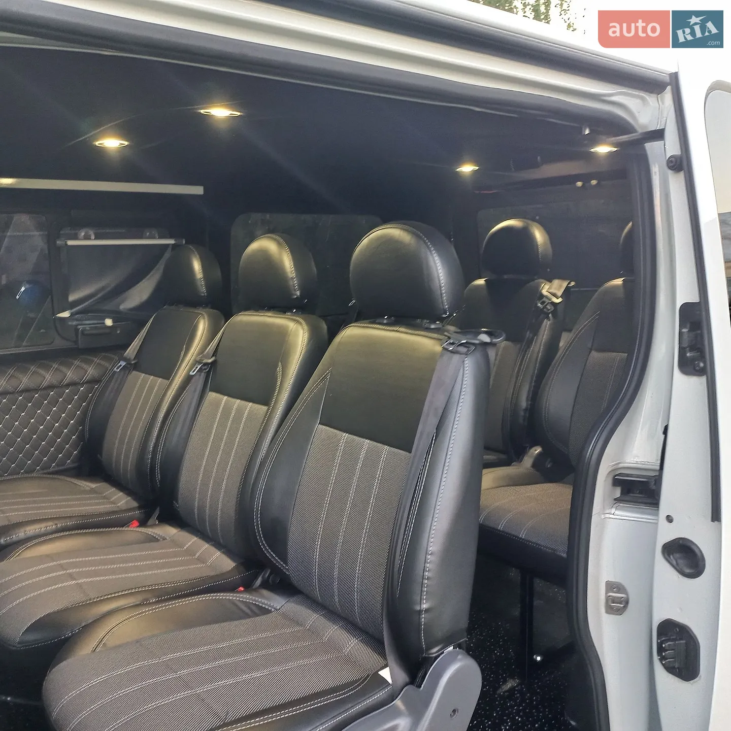 2021 Renault Trafic - мініатюра 18