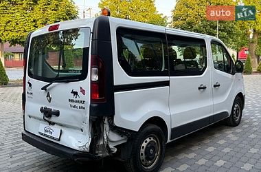 Минивэн Renault Trafic 2017 в Черновцах
