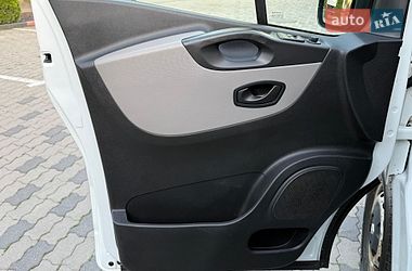 Минивэн Renault Trafic 2017 в Черновцах