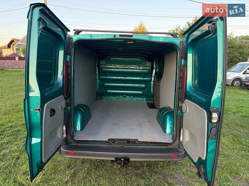Грузовой фургон Renault Trafic 2012 в Житомире