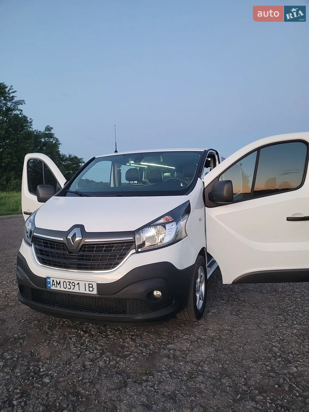 2021 Renault Trafic - мініатюра 40