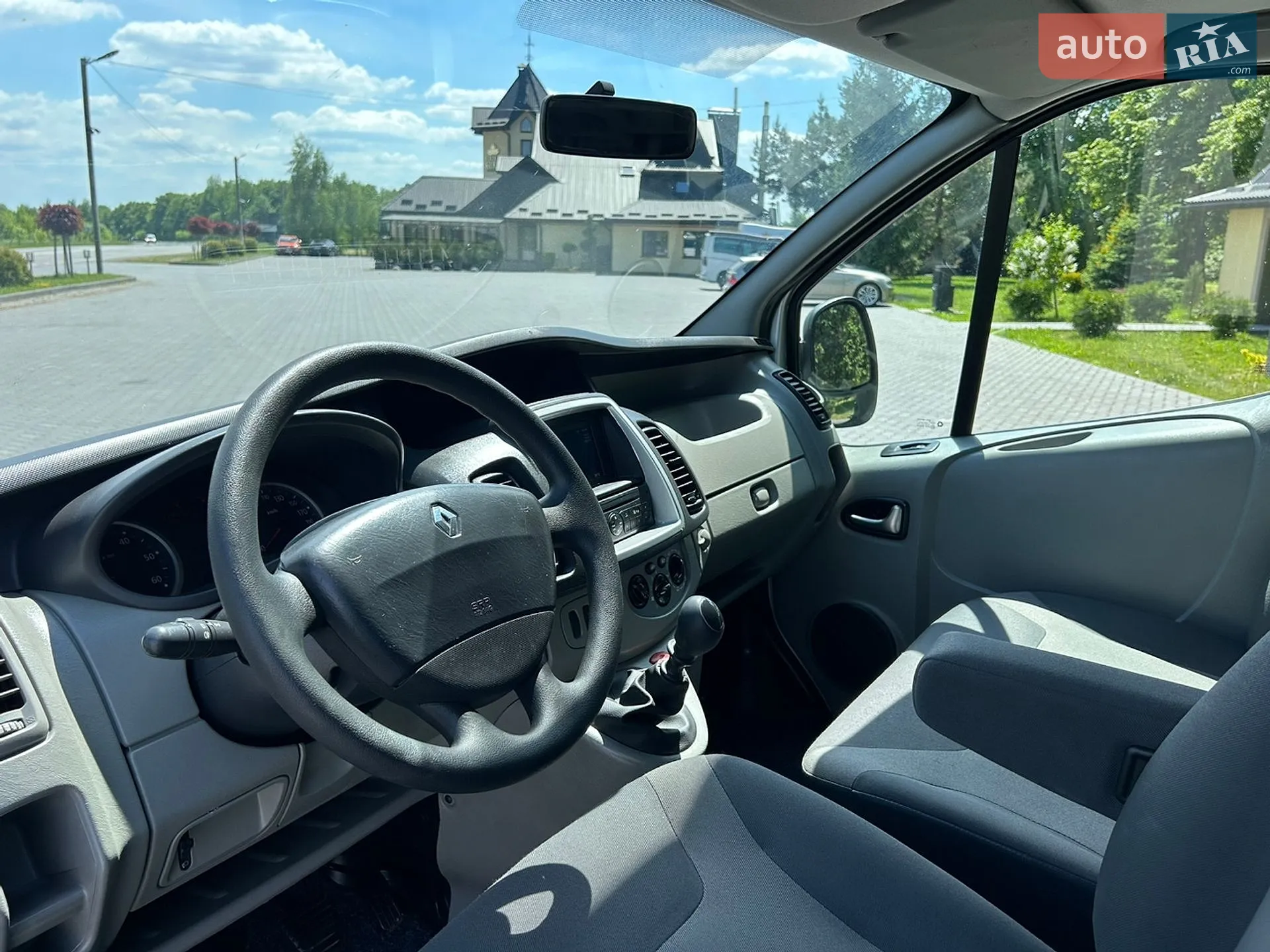 2011 Renault Trafic - мініатюра 78