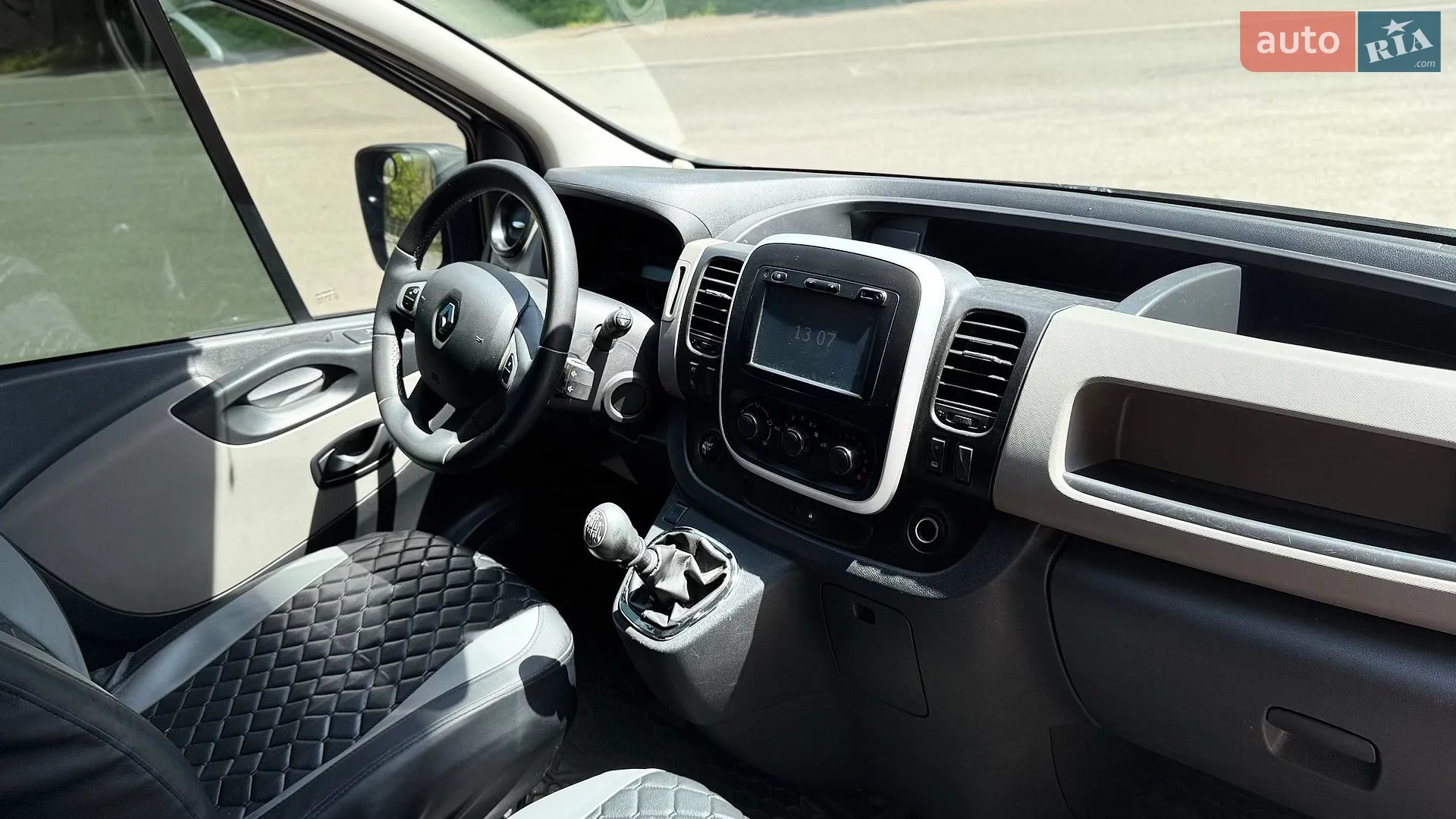 2017 Renault Trafic - мініатюра 19