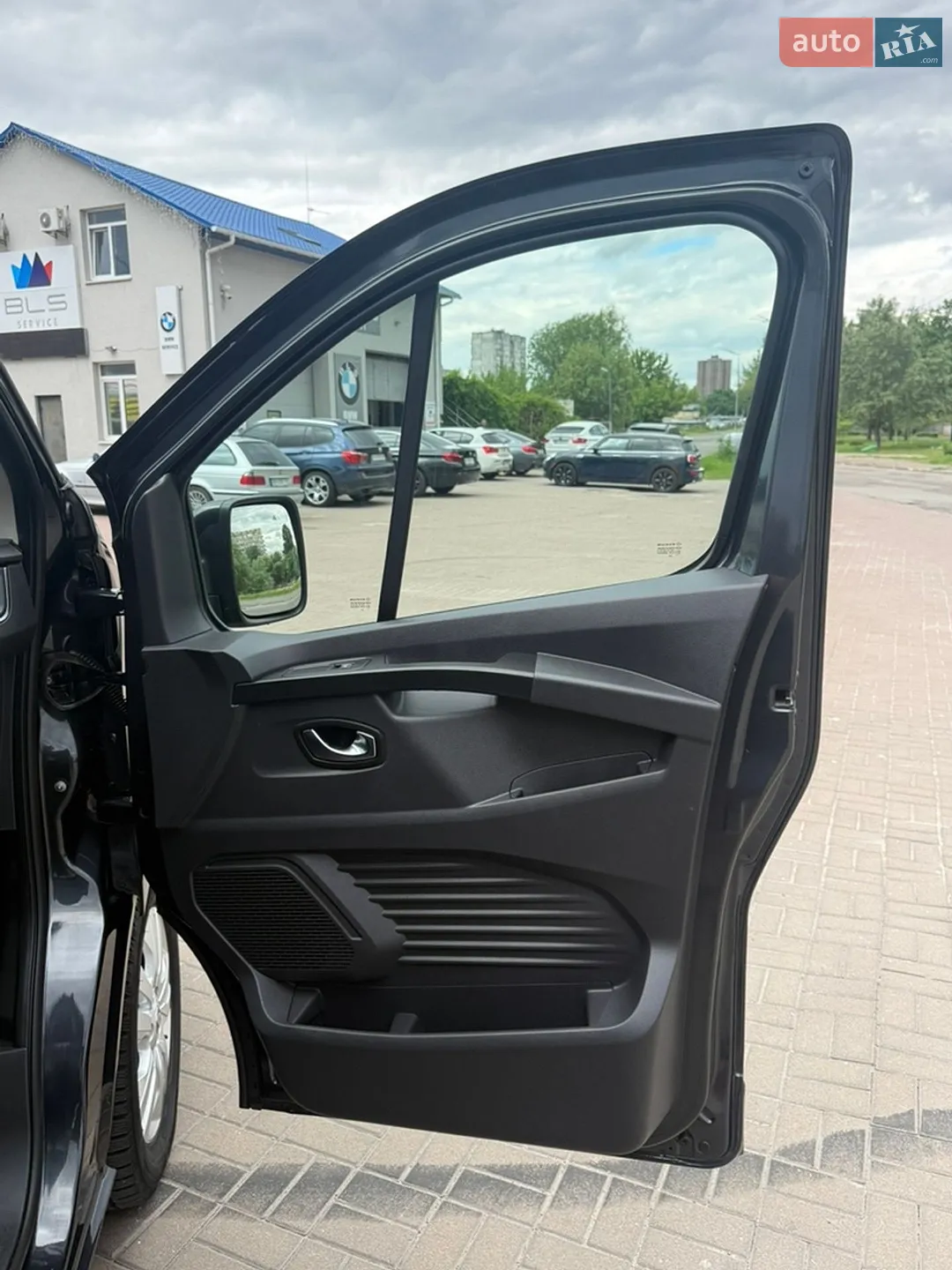 2022 Renault Trafic - мініатюра 101