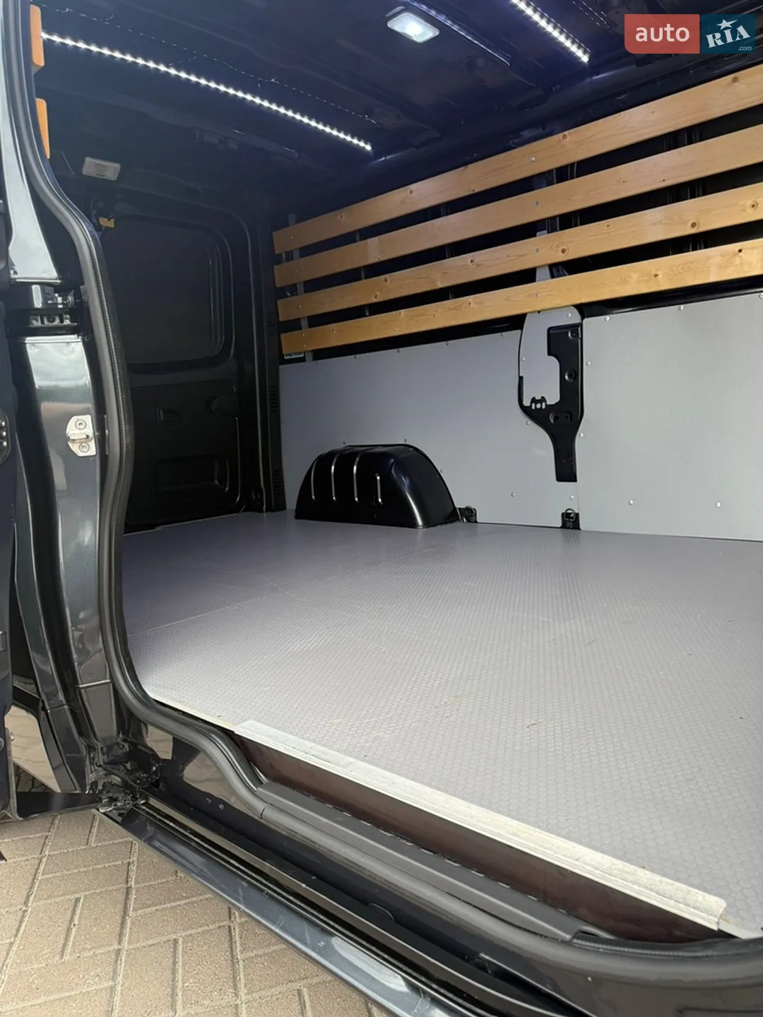 2022 Renault Trafic - мініатюра 117