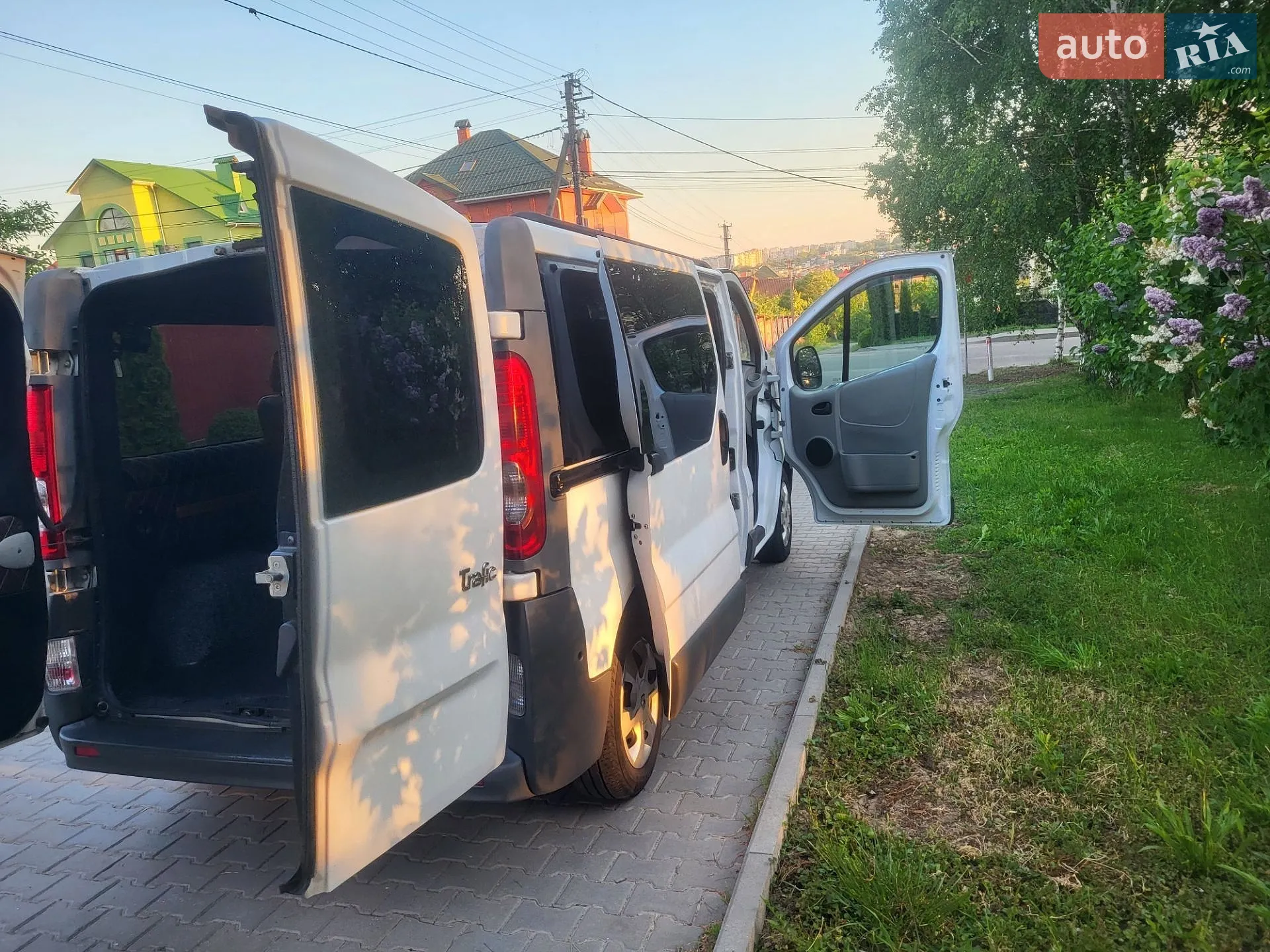2011 Renault Trafic - мініатюра 54