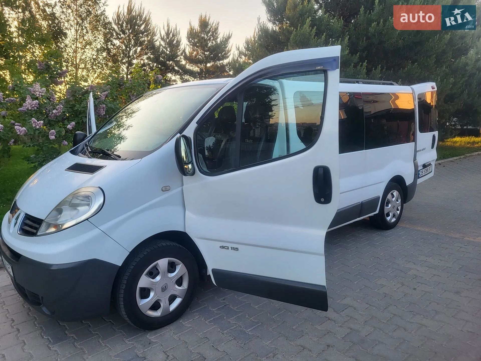 2011 Renault Trafic - мініатюра 3