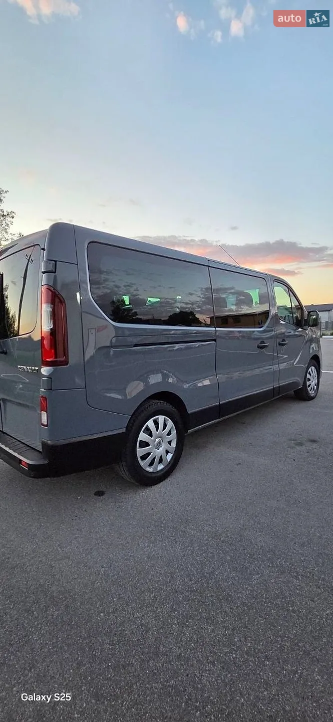 2020 Renault Trafic - мініатюра 13