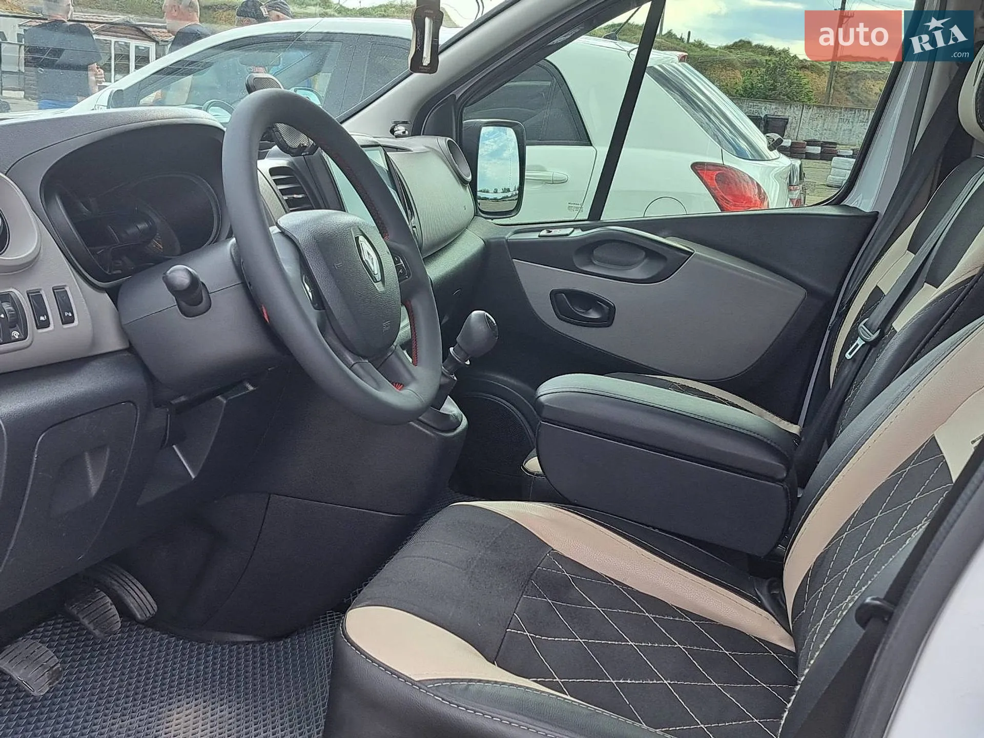 2016 Renault Trafic - мініатюра 6