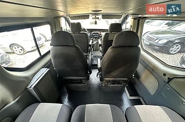 Мінівен Renault Trafic 2006 в Чернівцях
