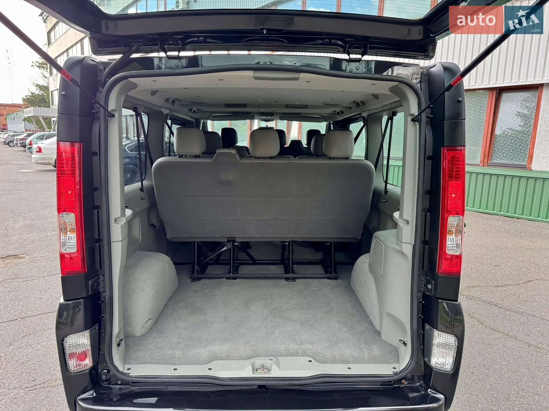 2014 Renault Trafic - мініатюра 38