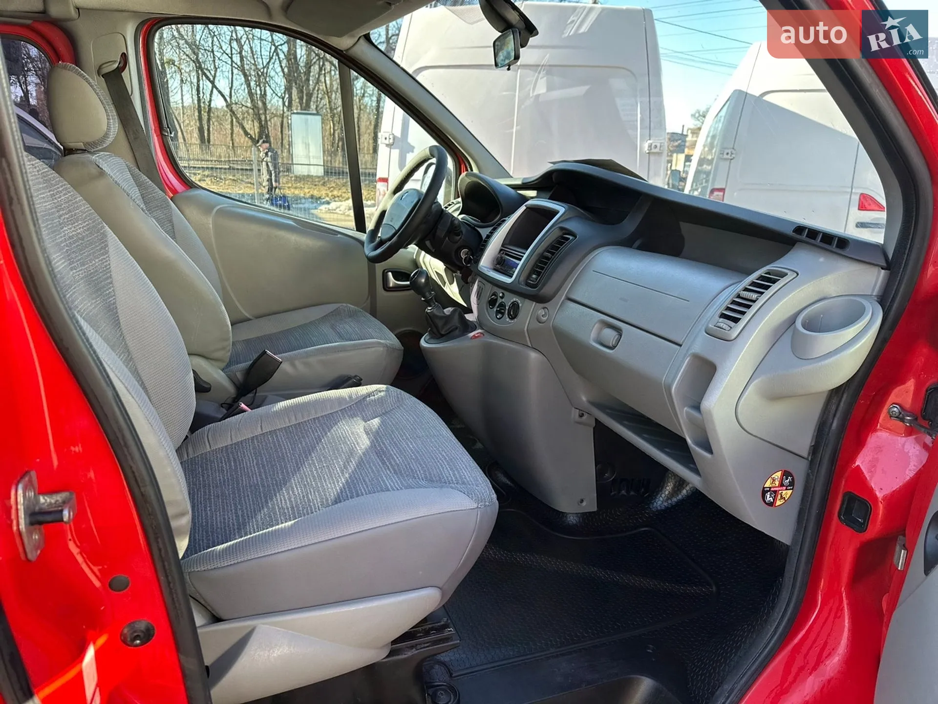 2013 Renault Trafic - мініатюра 22