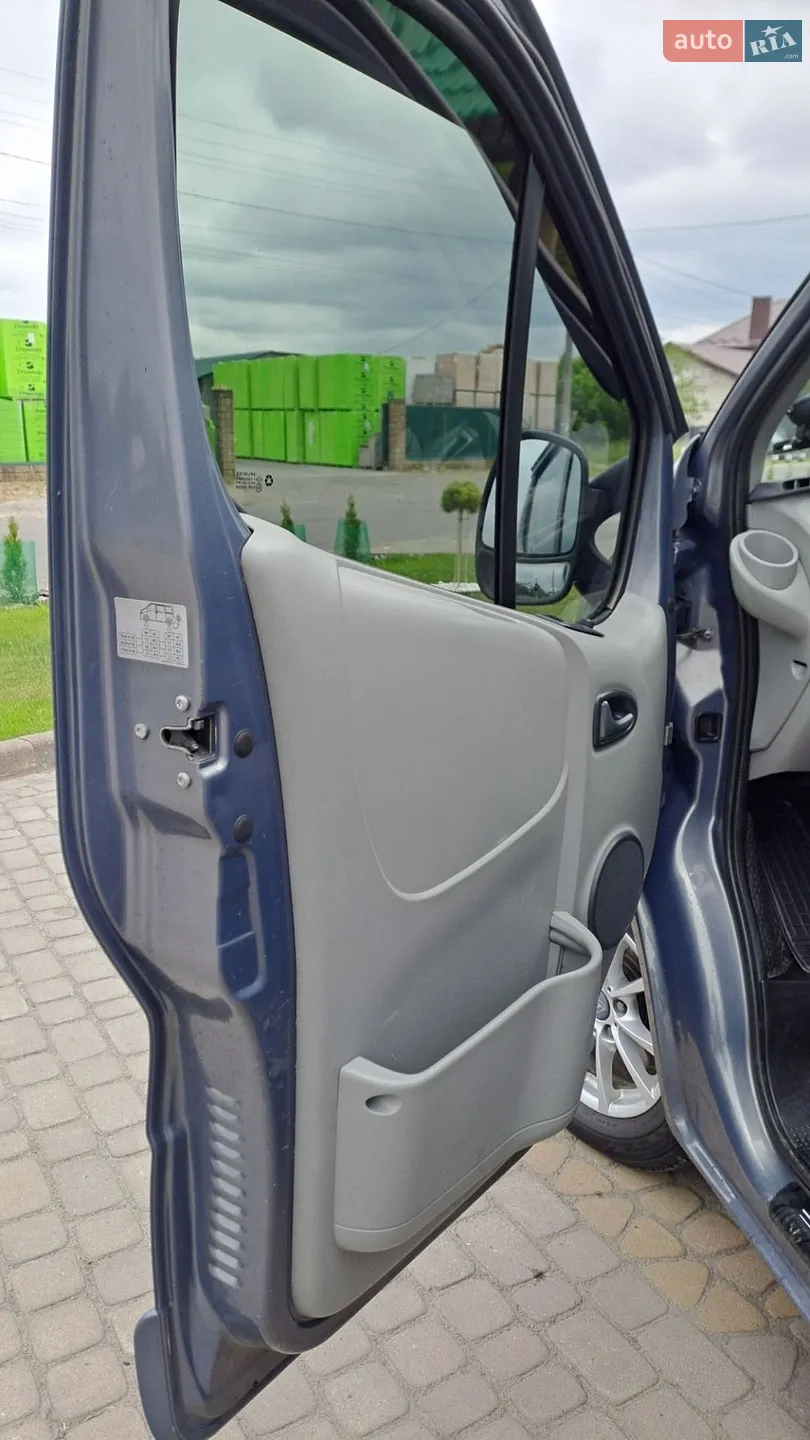 2011 Renault Trafic - мініатюра 12
