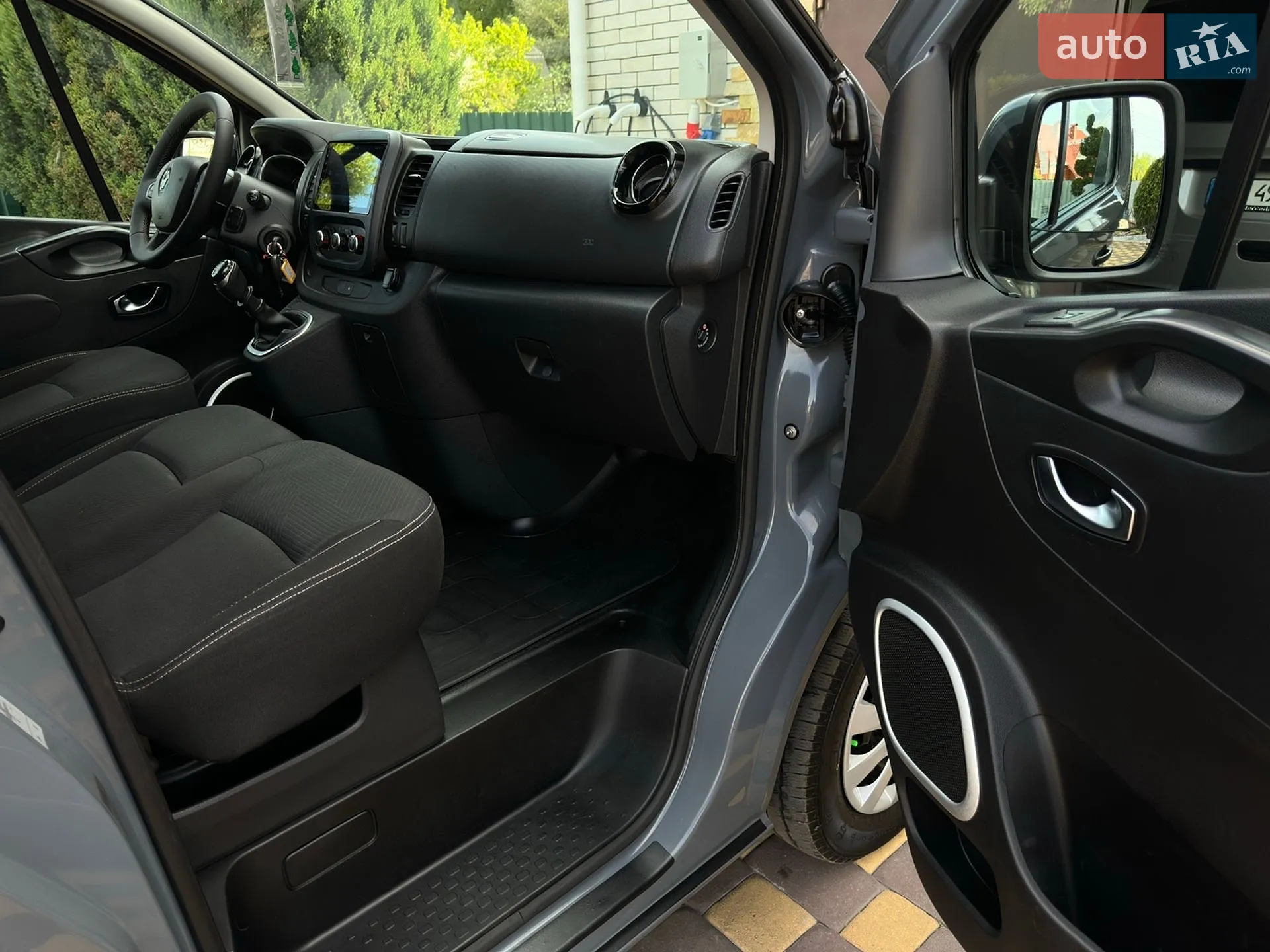 2021 Renault Trafic - мініатюра 28