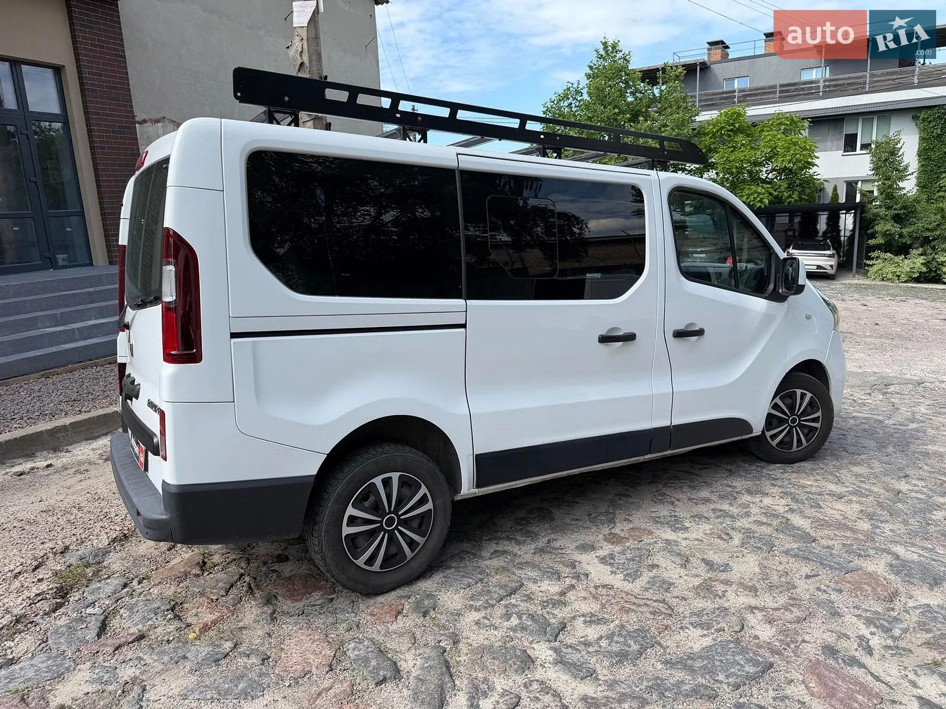 2015 Renault Trafic - мініатюра 5