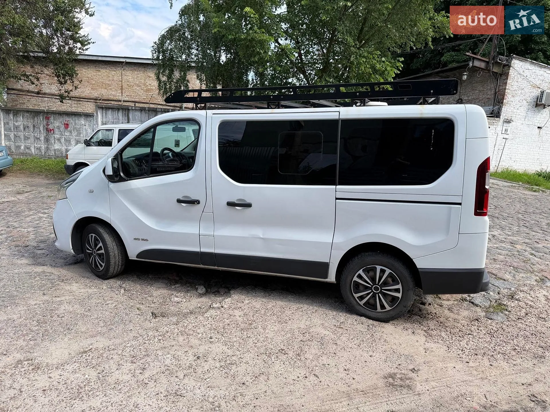2015 Renault Trafic - мініатюра 9