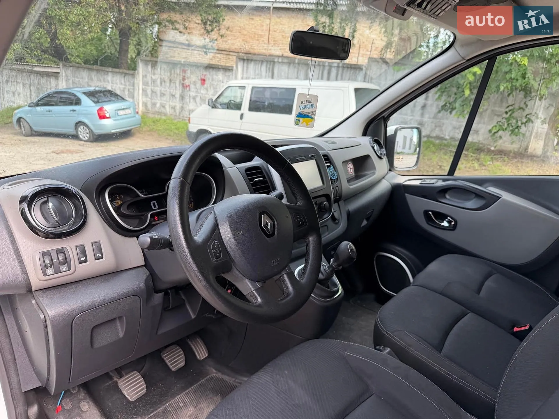 2015 Renault Trafic - мініатюра 14