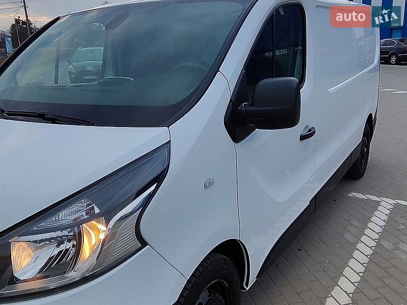 2018 Renault Trafic, VIN VF1FL000X62135645:plate — фото 1 (autoria)